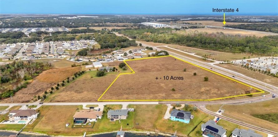Terreno en Auburndale, Florida № 2109084
