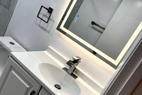 Снять в аренду кондоминиум в Плантация, Флорида 2 спальни, 86.03м2, № 2029342 - фото 14