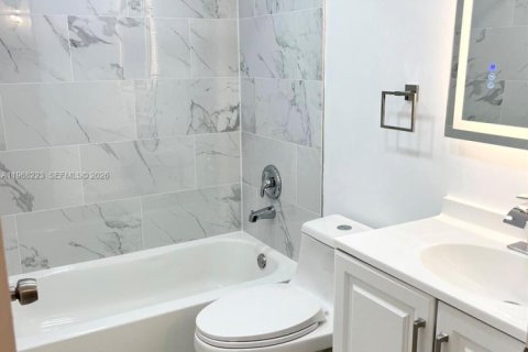 Снять в аренду кондоминиум в Плантация, Флорида 2 спальни, 86.03м2, № 2029342 - фото 12