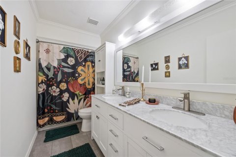 Villa ou maison à vendre à Temple Terrace, Floride: 3 chambres, 276.94 m2 № 1919793 - photo 29