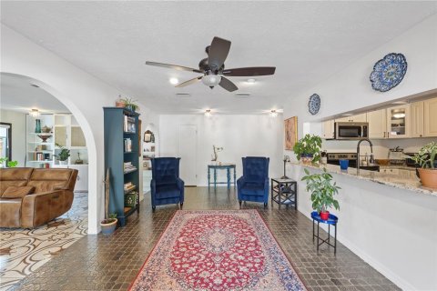 Villa ou maison à vendre à Temple Terrace, Floride: 3 chambres, 276.94 m2 № 1919793 - photo 20