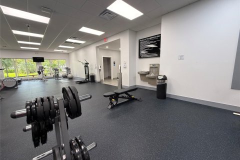 Copropriété à louer à Sunny Isles Beach, Floride: 2 chambres, 91.79 m2 № 2268230 - photo 20