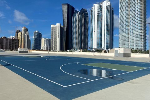 Copropriété à louer à Sunny Isles Beach, Floride: 2 chambres, 91.79 m2 № 2268230 - photo 22