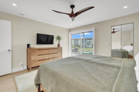 Condo in Coconut Creek, Florida, 2 bedrooms № 2193056 - photo 18