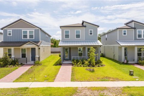 House in Winter Garden, Florida 4 bedrooms, 193.42 sq.m. № 1759991 - photo 4
