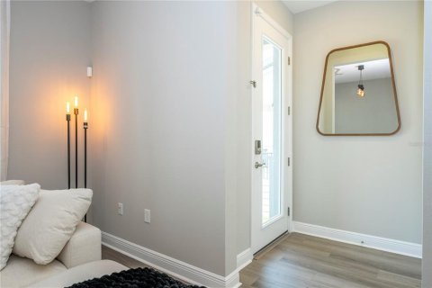 House in Winter Garden, Florida 4 bedrooms, 193.42 sq.m. № 1759991 - photo 22