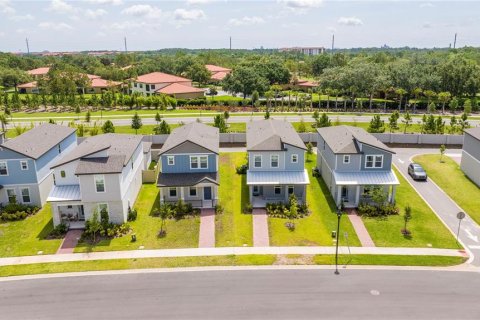 House in Winter Garden, Florida 4 bedrooms, 193.42 sq.m. № 1759991 - photo 6