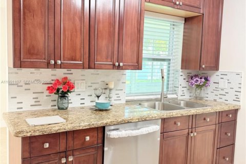 Casa en venta en Plantation, Florida, 2 dormitorios, 144.46 m2 № 2057462 - foto 15