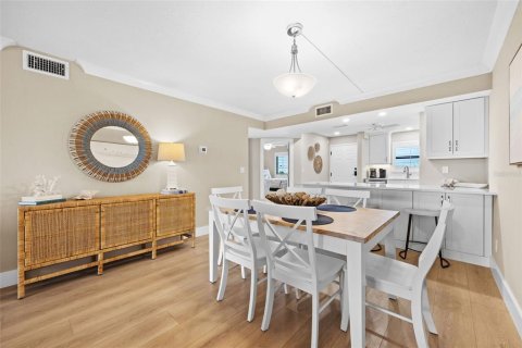 Condo in Sanibel, Florida, 2 bedrooms № 2393587 - photo 16