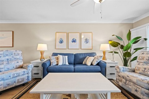 Condo in Sanibel, Florida, 2 bedrooms № 2393587 - photo 22