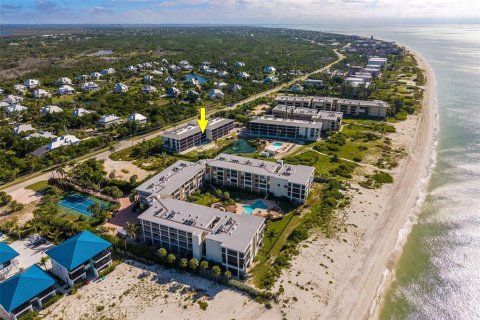Condo in Sanibel, Florida, 2 bedrooms  № 2393587