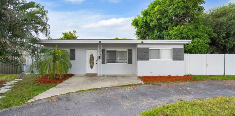 Villa ou maison à Hollywood, Floride 3 chambres, 93 m2 № 2006996