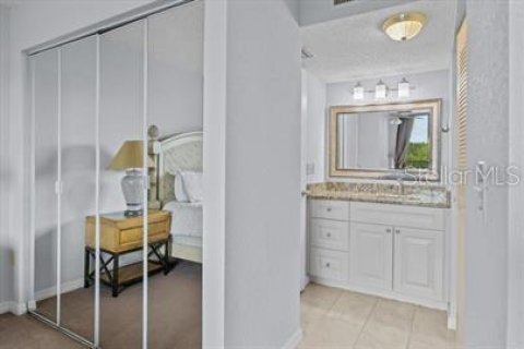 Condominio en venta en Clearwater, Florida, 2 dormitorios, 89.19 m2 № 1838560 - foto 23