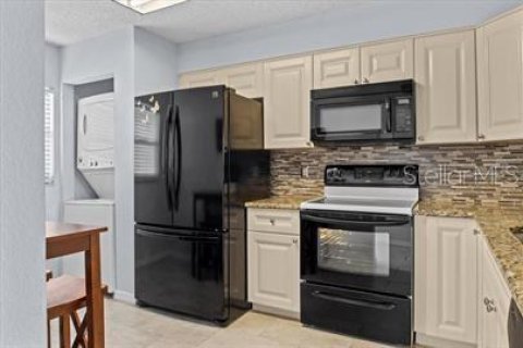 Condominio en venta en Clearwater, Florida, 2 dormitorios, 89.19 m2 № 1838560 - foto 6