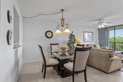Condominio en venta en Clearwater, Florida, 2 dormitorios, 89.19 m2 № 1838560 - foto 10