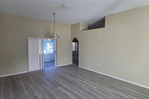 House in New Port Richey, Florida 2 bedrooms, 120.12 sq.m. № 2235414 - photo 22