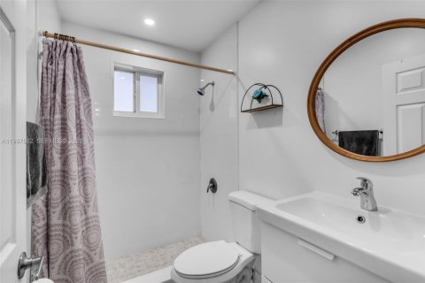 Touwnhouse à vendre à Hialeah, Floride: 3 chambres, 108.7 m2 № 2068187 - photo 21