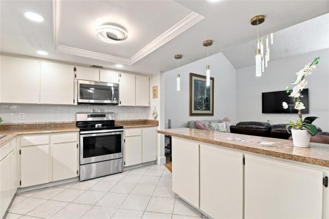 Adosado en venta en Tampa, Florida, 3 dormitorios, 106.65 m2 № 2342674 - foto 11