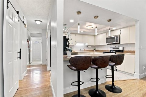 Adosado en venta en Tampa, Florida, 3 dormitorios, 106.65 m2 № 2342674 - foto 13