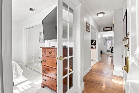 Adosado en venta en Tampa, Florida, 3 dormitorios, 106.65 m2 № 2342674 - foto 5
