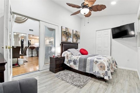 Adosado en venta en Tampa, Florida, 3 dormitorios, 106.65 m2 № 2342674 - foto 22