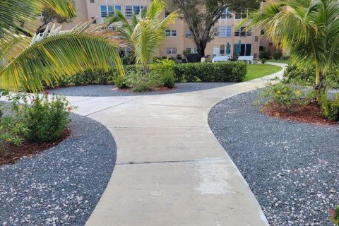 Condominio en alquiler en Boynton Beach, Florida, 2 dormitorios, 100.33 m2 № 2146485 - foto 24