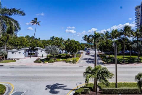 Copropriété à vendre à Miami Beach, Floride: 2 chambres, 93.46 m2 № 2026515 - photo 6