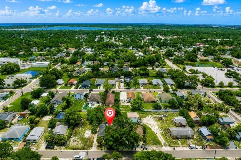 Immobilier commercial à vendre à Saint Petersburg, Floride: 3 chambres, 105.91 m2 № 2287296 - photo 4