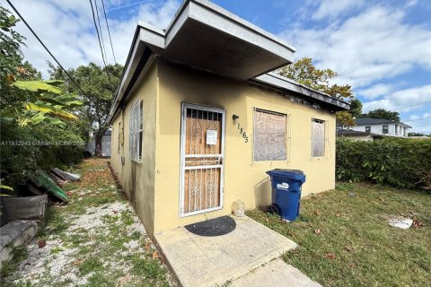 Villa ou maison à Miami, Floride 3 chambres, 79.71 m2 № 2082359