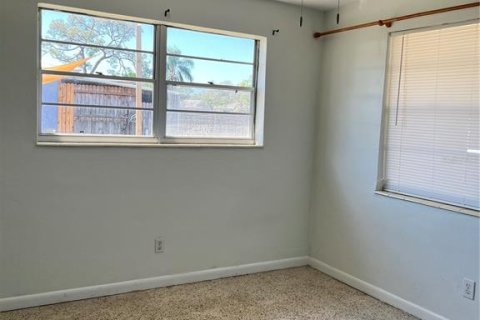 Casa en venta en Sarasota, Florida, 2 dormitorios, 101.73 m2 № 2123552 - foto 13