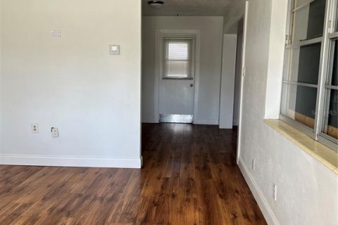 Casa en venta en Sarasota, Florida, 2 dormitorios, 101.73 m2 № 2123552 - foto 6