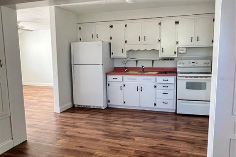Casa en venta en Sarasota, Florida, 2 dormitorios, 101.73 m2 № 2123552 - foto 10
