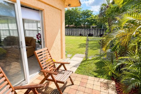 Casa en venta en Plantation, Florida, 3 dormitorios, 139.45 m2 № 2052574 - foto 27