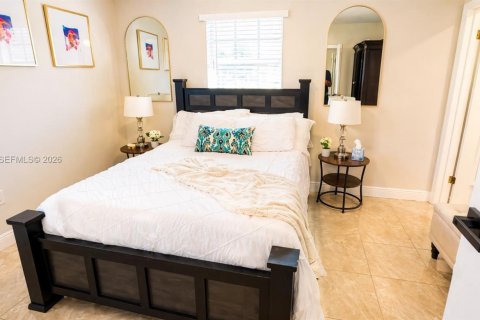 Casa en venta en Plantation, Florida, 3 dormitorios, 139.45 m2 № 2052574 - foto 18