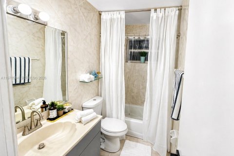 Casa en venta en Plantation, Florida, 3 dormitorios, 139.45 m2 № 2052574 - foto 24