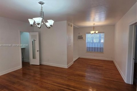 Apartment in Miami Beach, Florida 1 bedroom, 55.74 sq.m. № 2401318 - photo 28