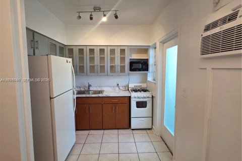 Apartment in Miami Beach, Florida 1 bedroom, 55.74 sq.m. № 2401318 - photo 21