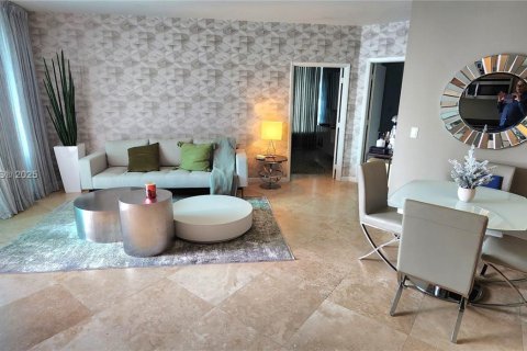 Condominio en venta en Miami, Florida, 2 dormitorios, 86.86 m2 № 1979681 - foto 22