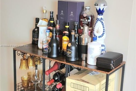 Condominio en venta en Miami, Florida, 2 dormitorios, 86.86 m2 № 1979681 - foto 23