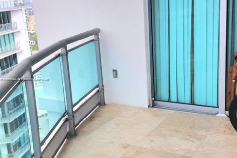 Condominio en venta en Miami, Florida, 2 dormitorios, 86.86 m2 № 1979681 - foto 14
