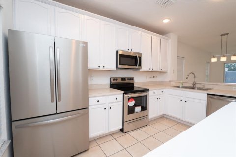 Touwnhouse à louer à Orlando, Floride: 2 chambres, 99.5 m2 № 2435064 - photo 9