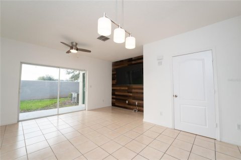 Touwnhouse à louer à Orlando, Floride: 2 chambres, 99.5 m2 № 2435064 - photo 5