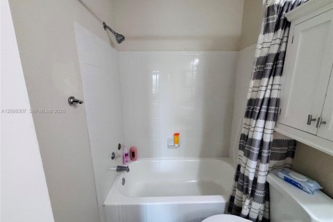 Copropriété à vendre à Orlando, Floride: 2 chambres № 2282732 - photo 10