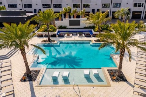 Immobilier commercial à vendre à Tampa, Floride: 68.56 m2 № 2133641 - photo 25