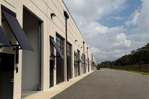 Immobilier commercial à vendre à Tampa, Floride: 68.56 m2 № 2133641 - photo 10