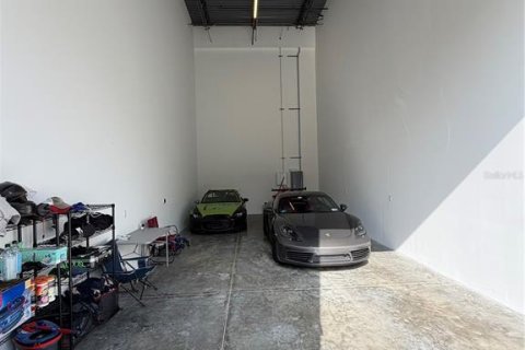 Immobilier commercial à vendre à Tampa, Floride: 68.56 m2 № 2133641 - photo 5