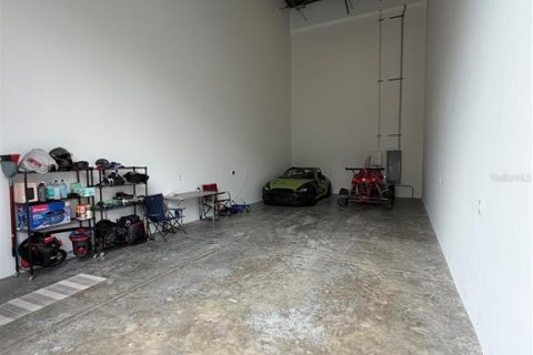 Immobilier commercial à vendre à Tampa, Floride: 68.56 m2 № 2133641 - photo 4