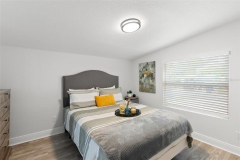 Villa ou maison à vendre à Palm Harbor, Floride: 3 chambres, 88.63 m2 № 1644049 - photo 17