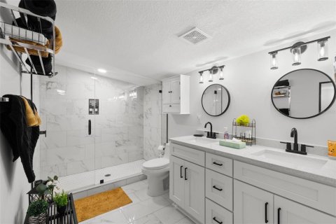 Villa ou maison à vendre à Palm Harbor, Floride: 3 chambres, 88.63 m2 № 1644049 - photo 19