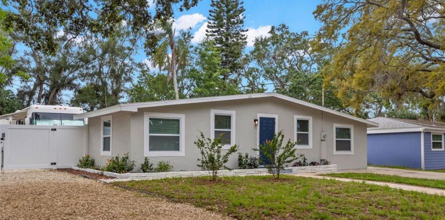 Villa ou maison à Palm Harbor, Floride 3 chambres, 88.63 m2 № 1644049